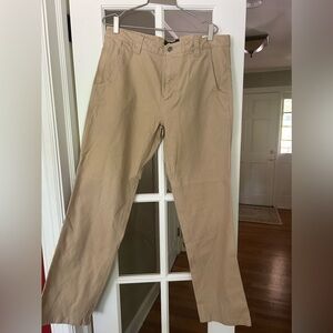 Men’s Mountain Khakis pants 35 x 34 excellent condition